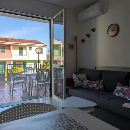 וילה Charming Two-level With Pool *